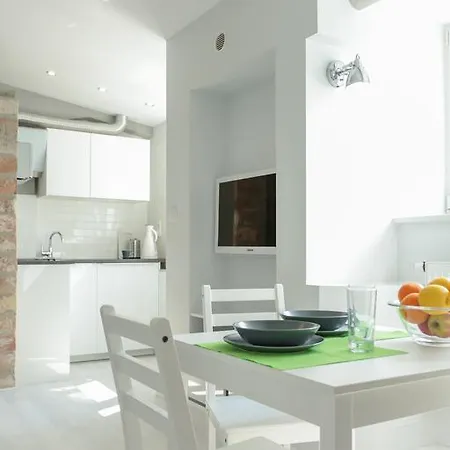 Apartment Roommate Centrum Kredytowa